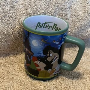 Disney Movie Moments PETER PAN Coffee Mug green handle Captain Hook 16 Oz. used